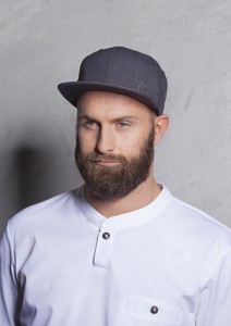 Czapka z daszkiem CLASSIC (2 kolory)