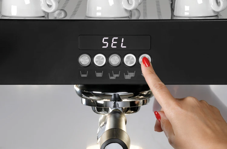 Ekspres do kawy kolbowy Bartscher Coffeeline B30 – 3 grupy, 17,5 l_