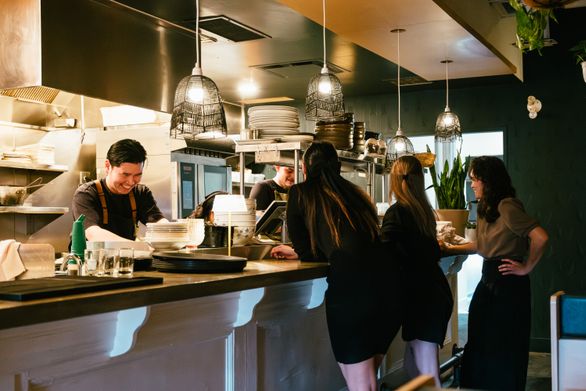 Pomieszczenie socjalne w gastronomii – jakie wymogi stawia sanepid?